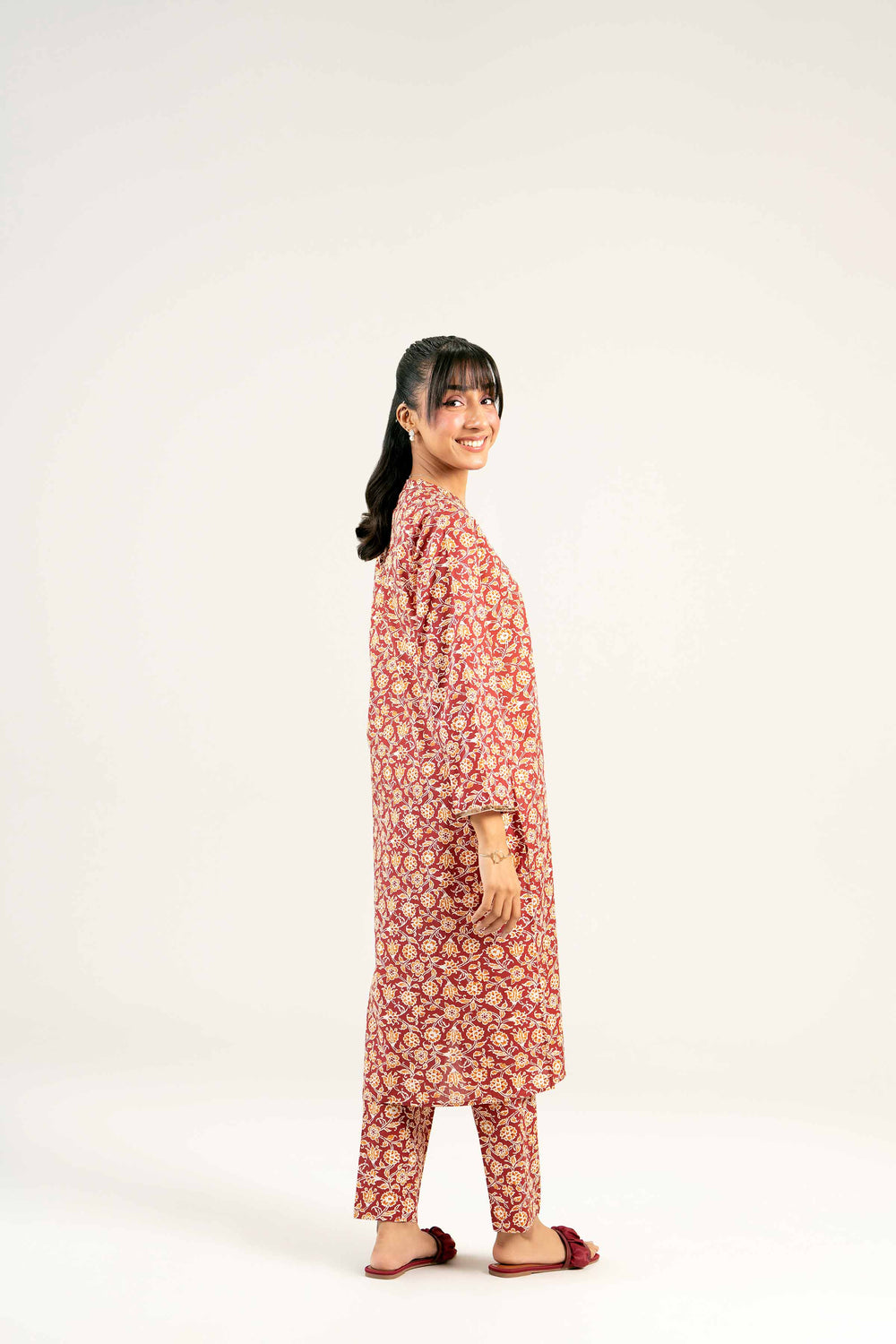 Cambric Maroon Stitched Suit - Nishat