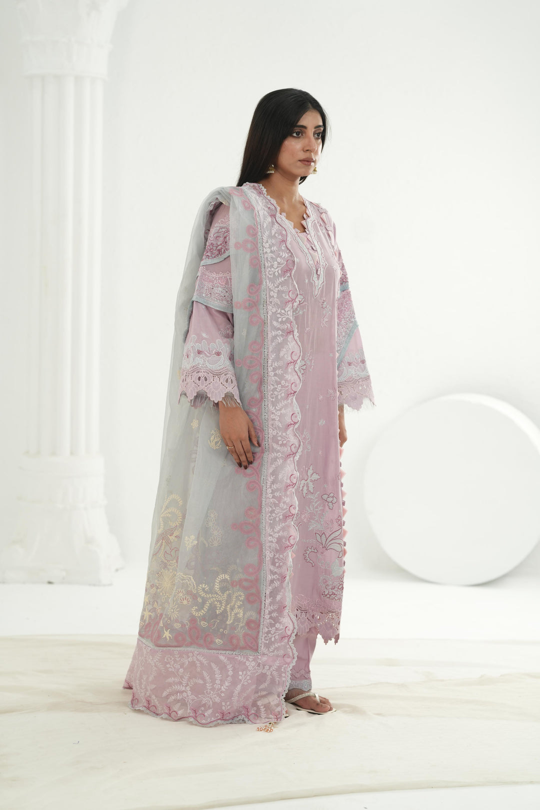 Isane - Qalamkar Festive Lawn '26 Stitched
