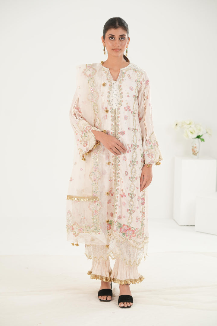 Rue - Afrozeh La Fuchsia Stitched