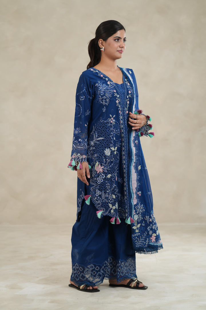 Esma - Qalamkar Sahil Luxury Stitched