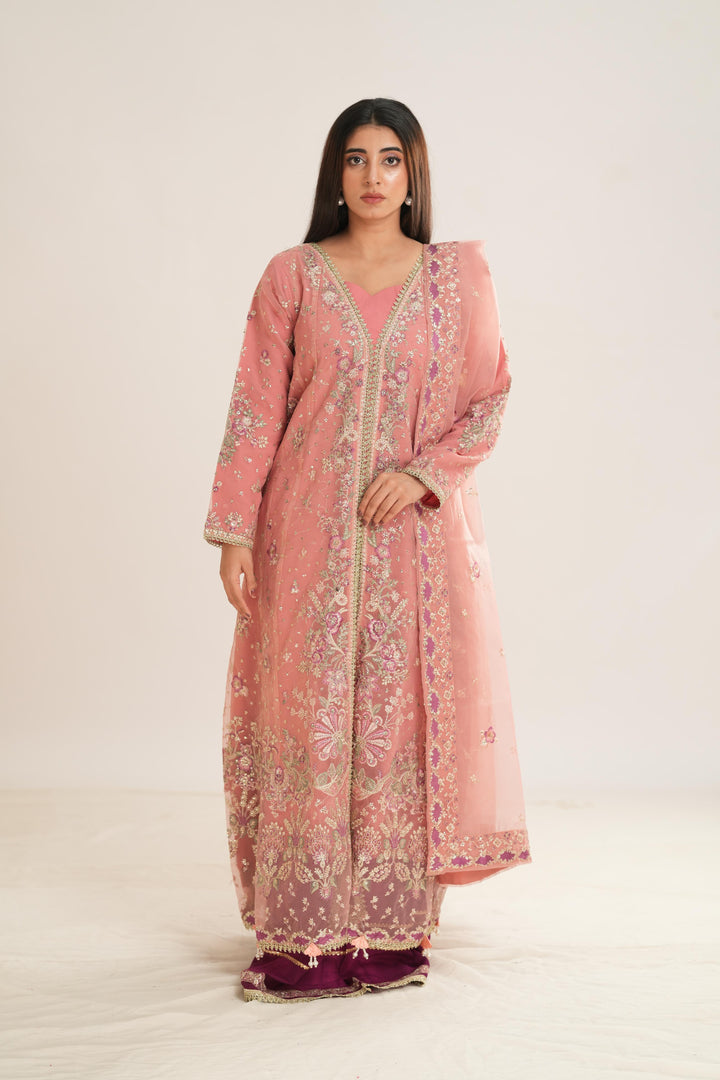 Seraira - Afrozeh La Fuchsia Stitched