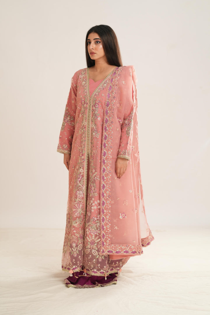 Seraira - Afrozeh La Fuchsia Stitched