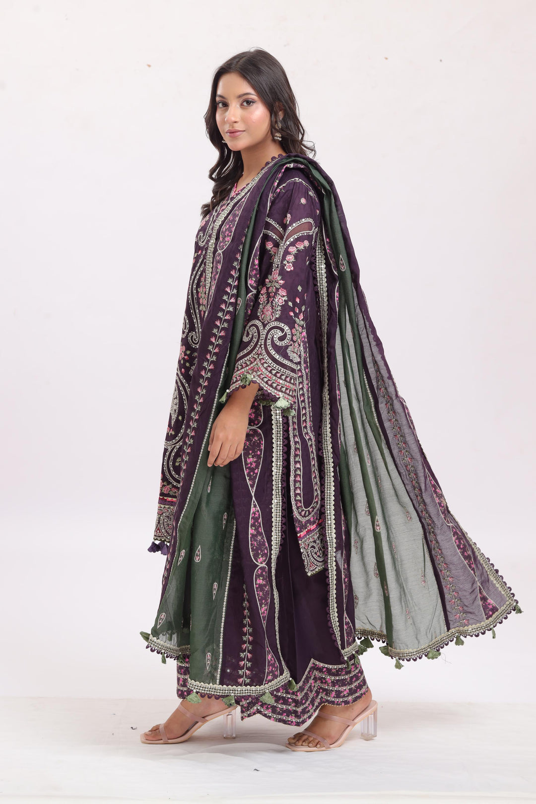 Design 6 - Jazmin Shahkaar Luxury Lawn Stitched