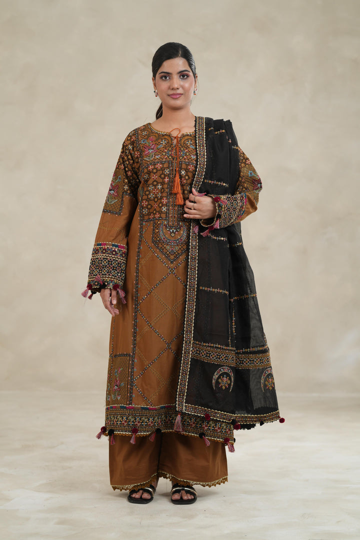 Design 5 - Jazmin Shahkar Luxury Stitched