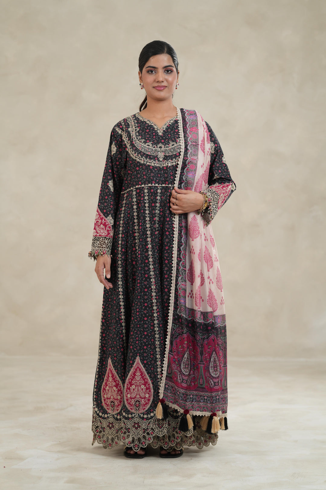 Design 9 - Jazmin Shahkar Luxury Stitched