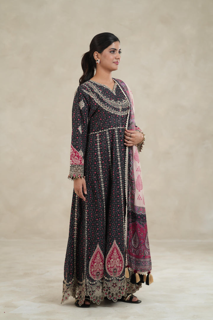 Design 9 - Jazmin Shahkar Luxury Stitched