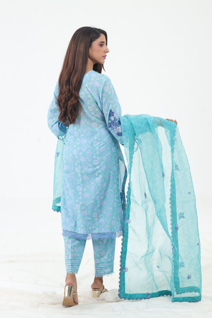 Design 2A - Sobia Nazir Vital Collection