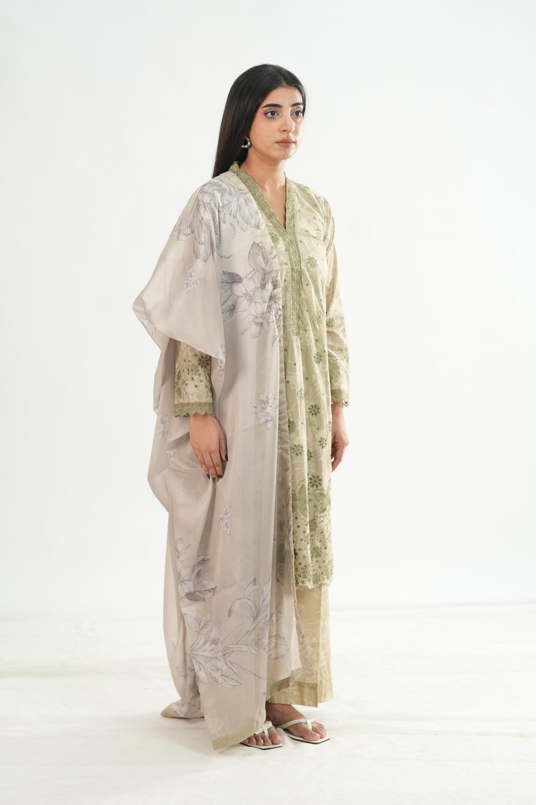 Design 7 - Iznik Spring Summer Stitched
