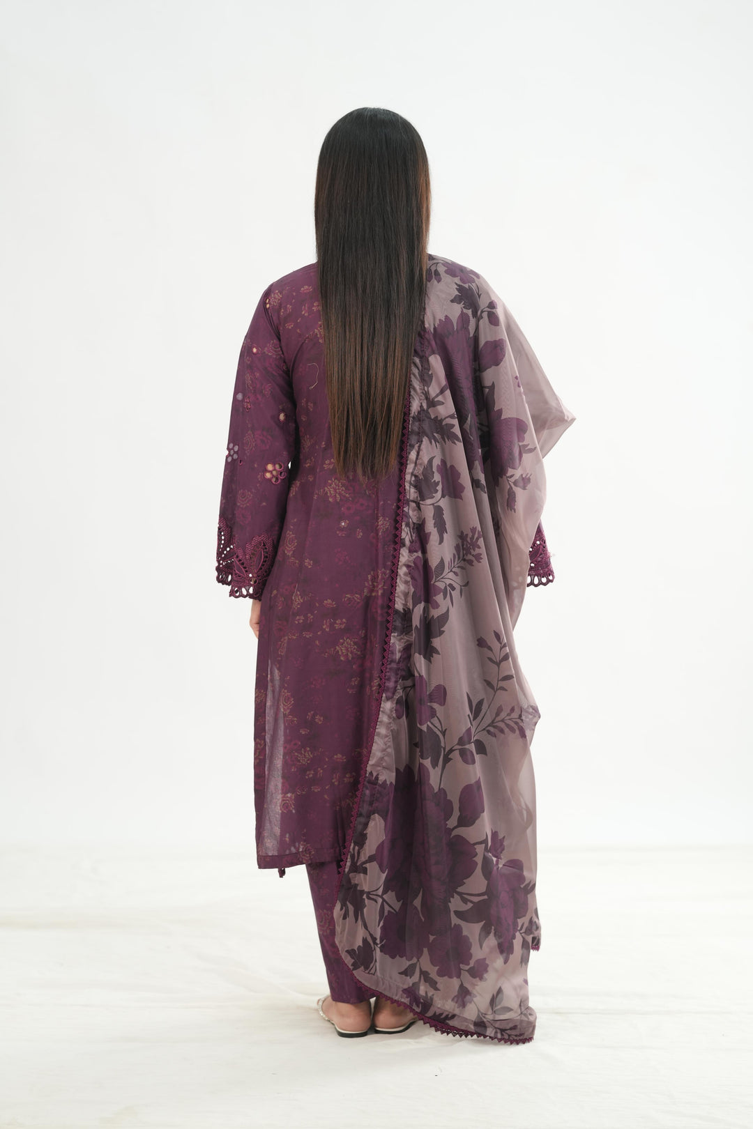 Design 8 - Iznik Spring Summer Stitched