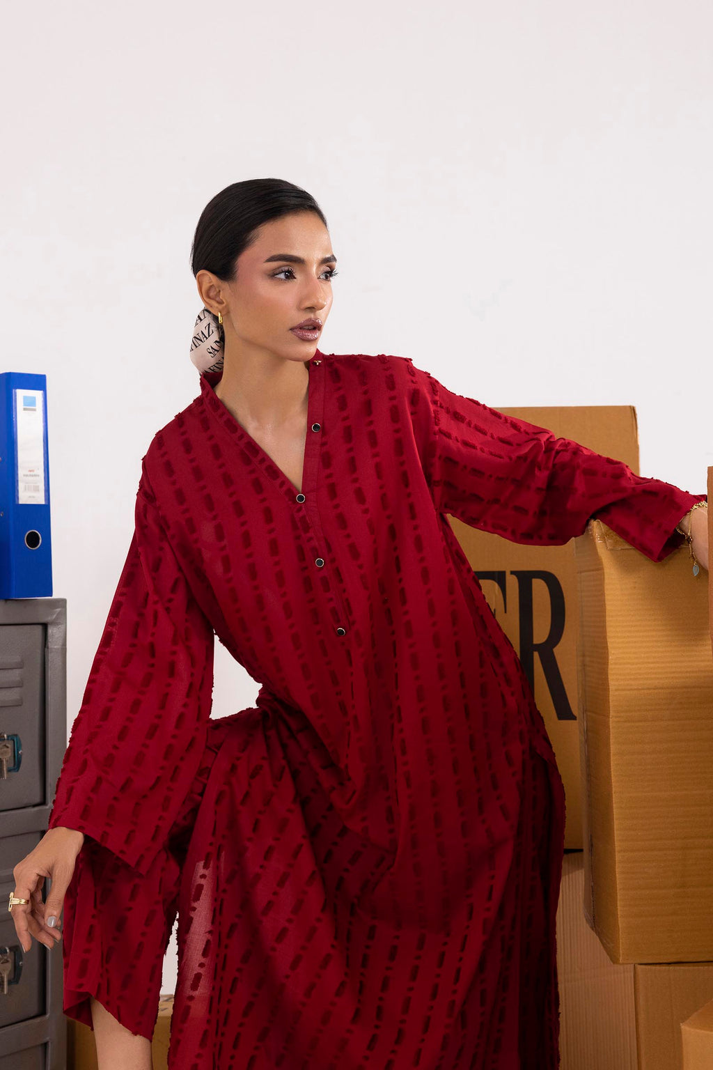 Brochia Jacquard Maroon Stitched Suit - Sana Safinaz