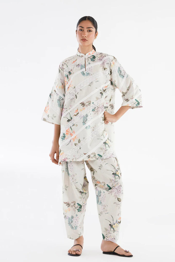 Brochia Light Green Stitched Suit - Sana Safinaz