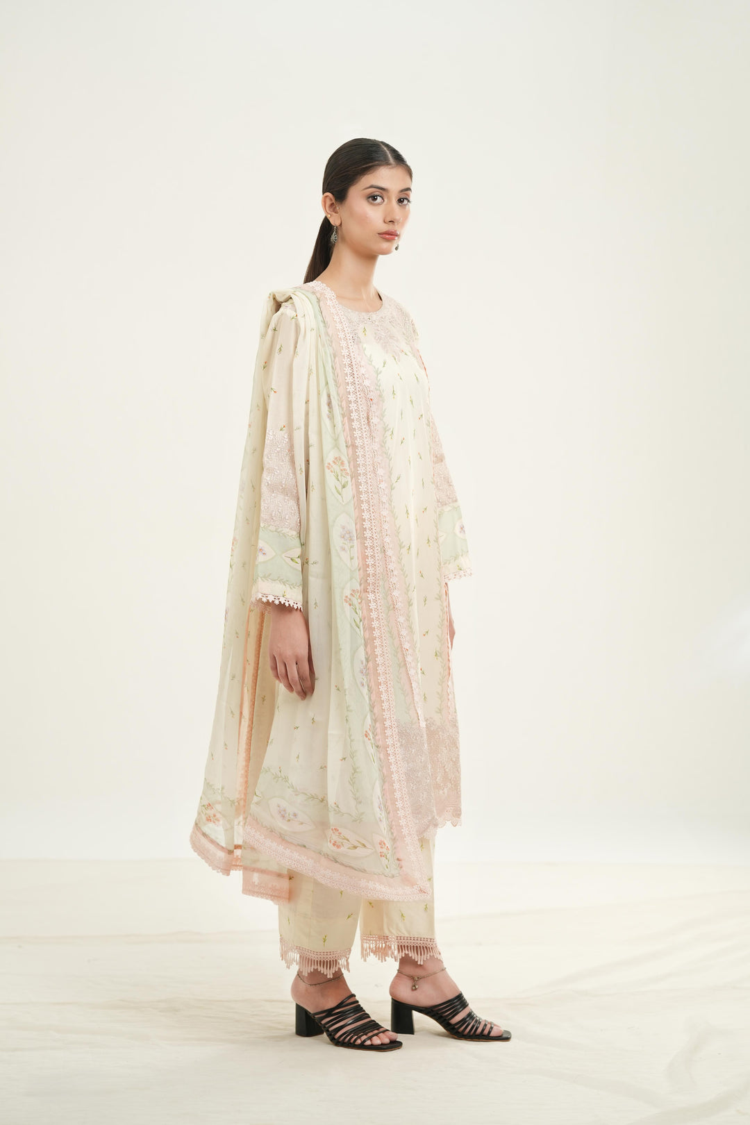 Sunnival Ivory - Afrozeh Haze Summer Edit '26 Stitched