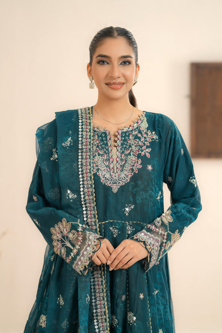 Tiva - Xenia Neoma Formal Stitched