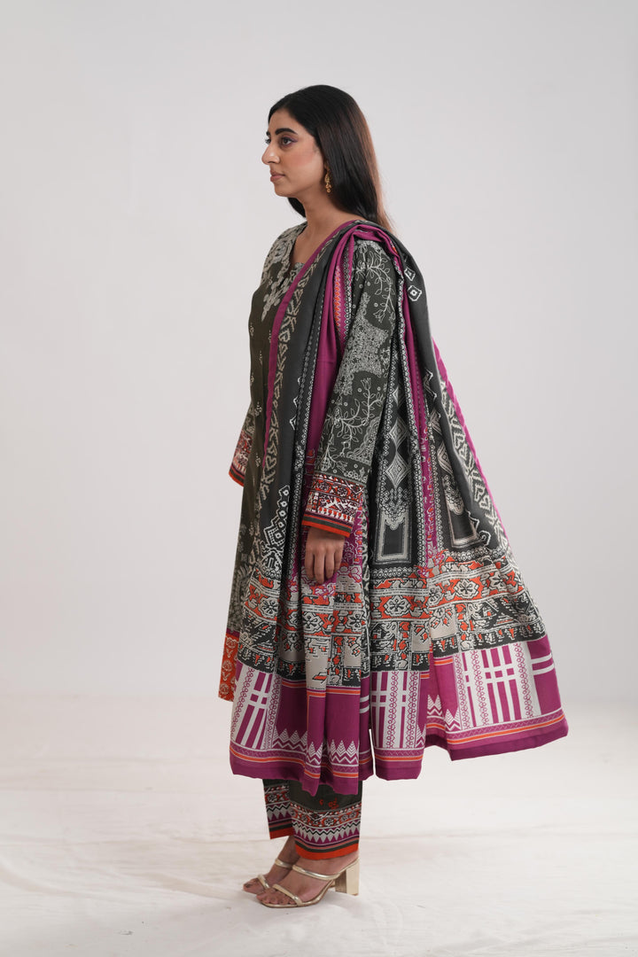 Khaddar Brown Stitched Suit - Limelight