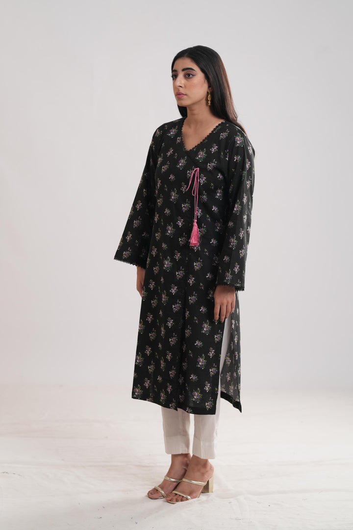Khaddar Black Kurti - Limelight