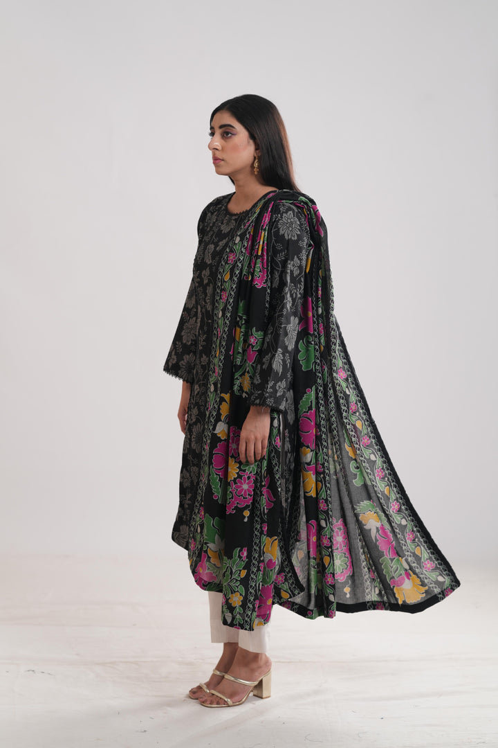 Khaddar Black Stitched Suit - Limelight