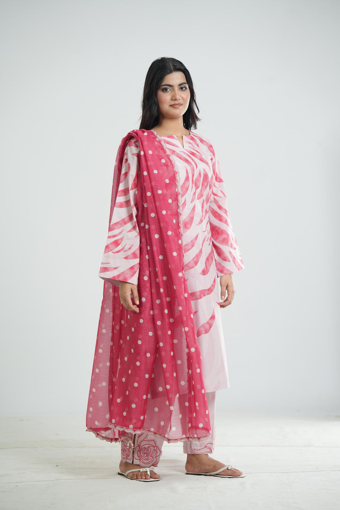 Lawn Peach Stitched Suit - Jazmin