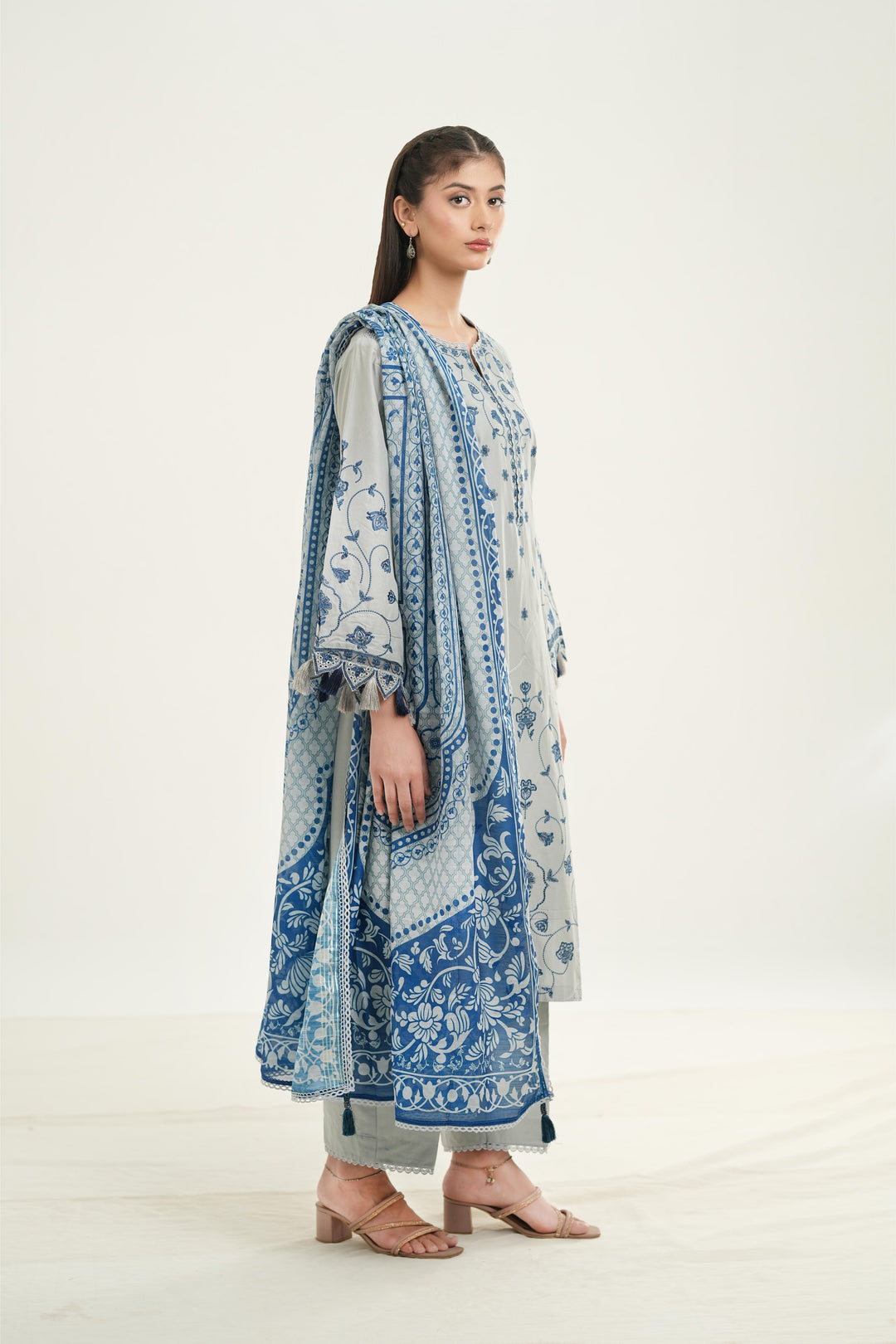 Embroidered Lawn Light Grey Stitched Suit - Jazmin