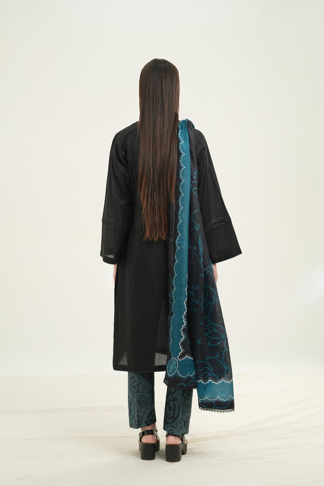 Embroidered Lawn Black Stitched Suit - Jazmin