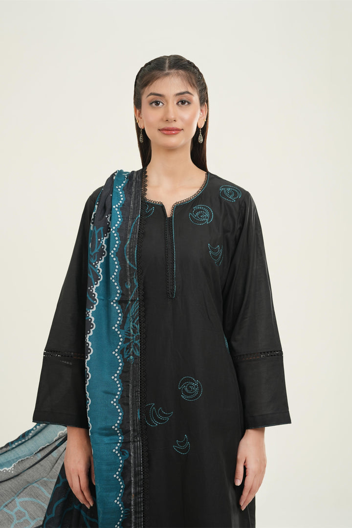 Embroidered Lawn Black Stitched Suit - Jazmin