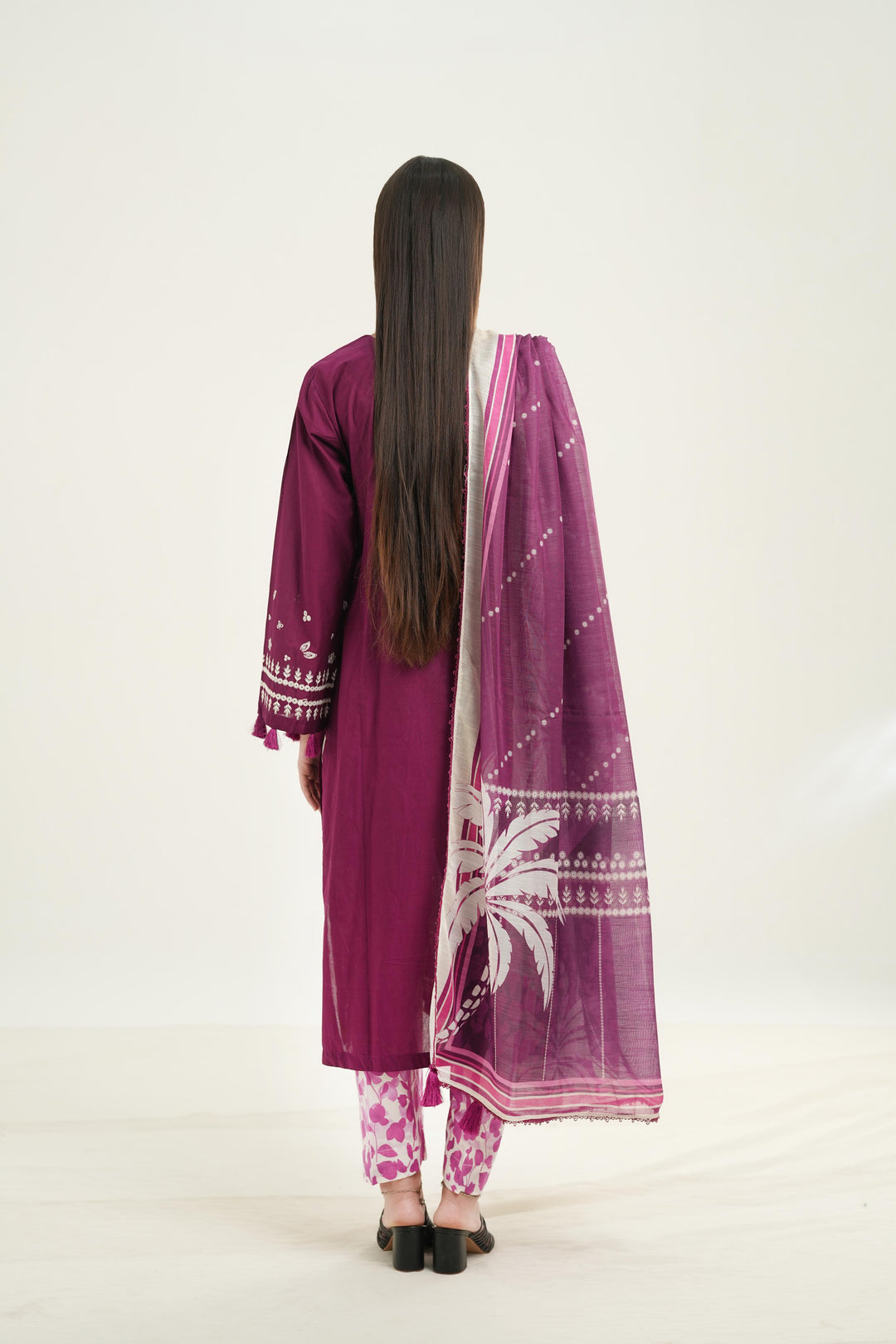 Embroidered Lawn Magenta Stitched Suit - Jazmin