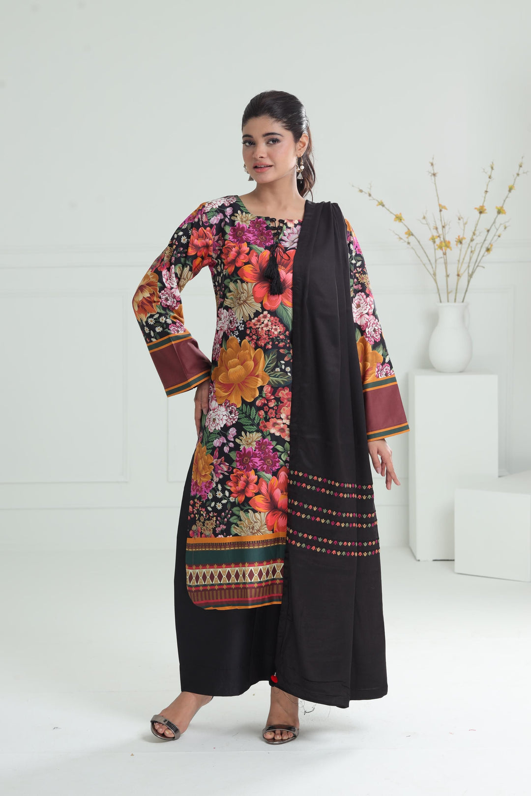 Viscose Multi Stitched Suit - Jazmin