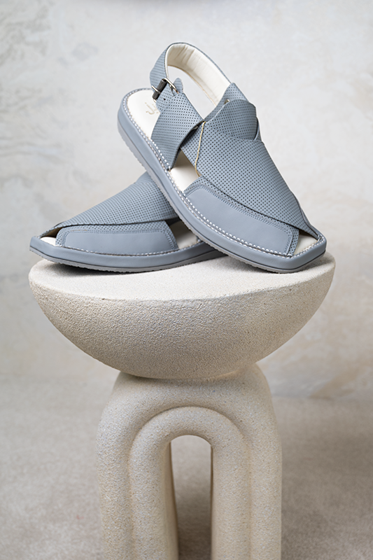 Peshawari Chappal - Grey - Jiah