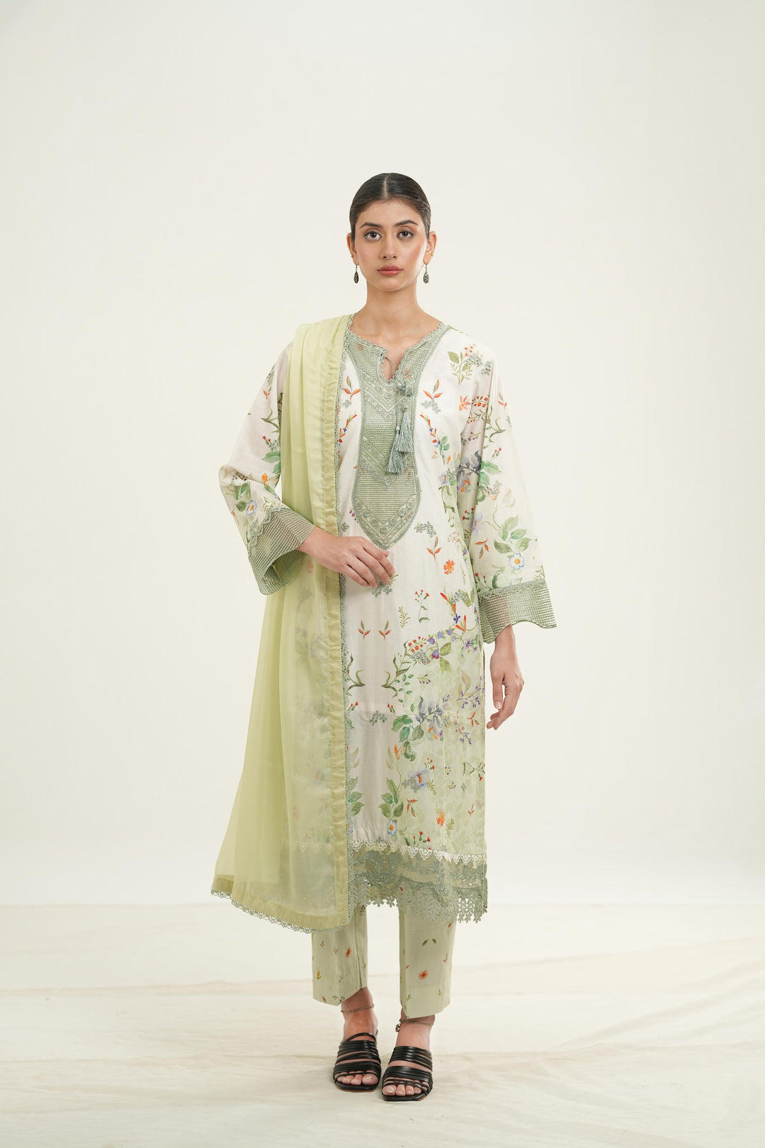Vesperd - Afrozeh Haze Summer Edit '26 Stitched