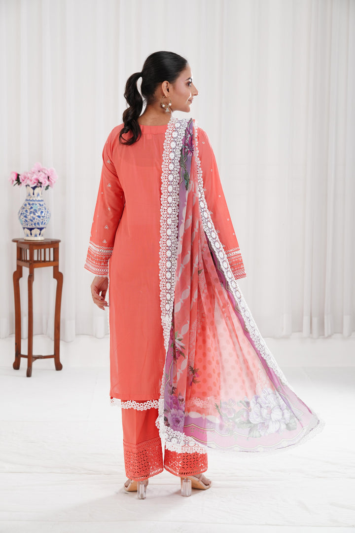 Design 4A - Sobia Nazir Vital Lawn Stitched
