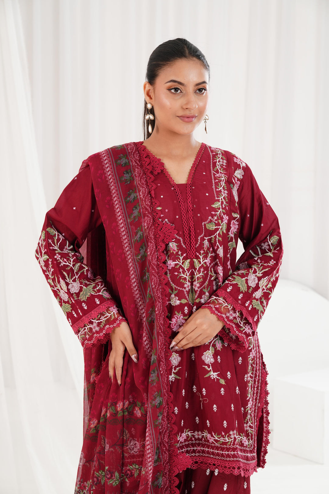 Design 5B - Sobia Nazir Vital Lawn Stitched