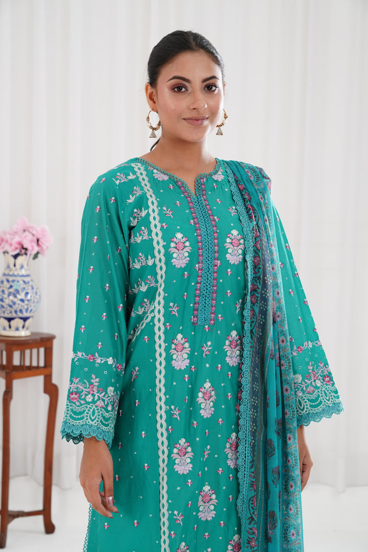 Design 6A - Sobia Nazir Vital Lawn Stitched