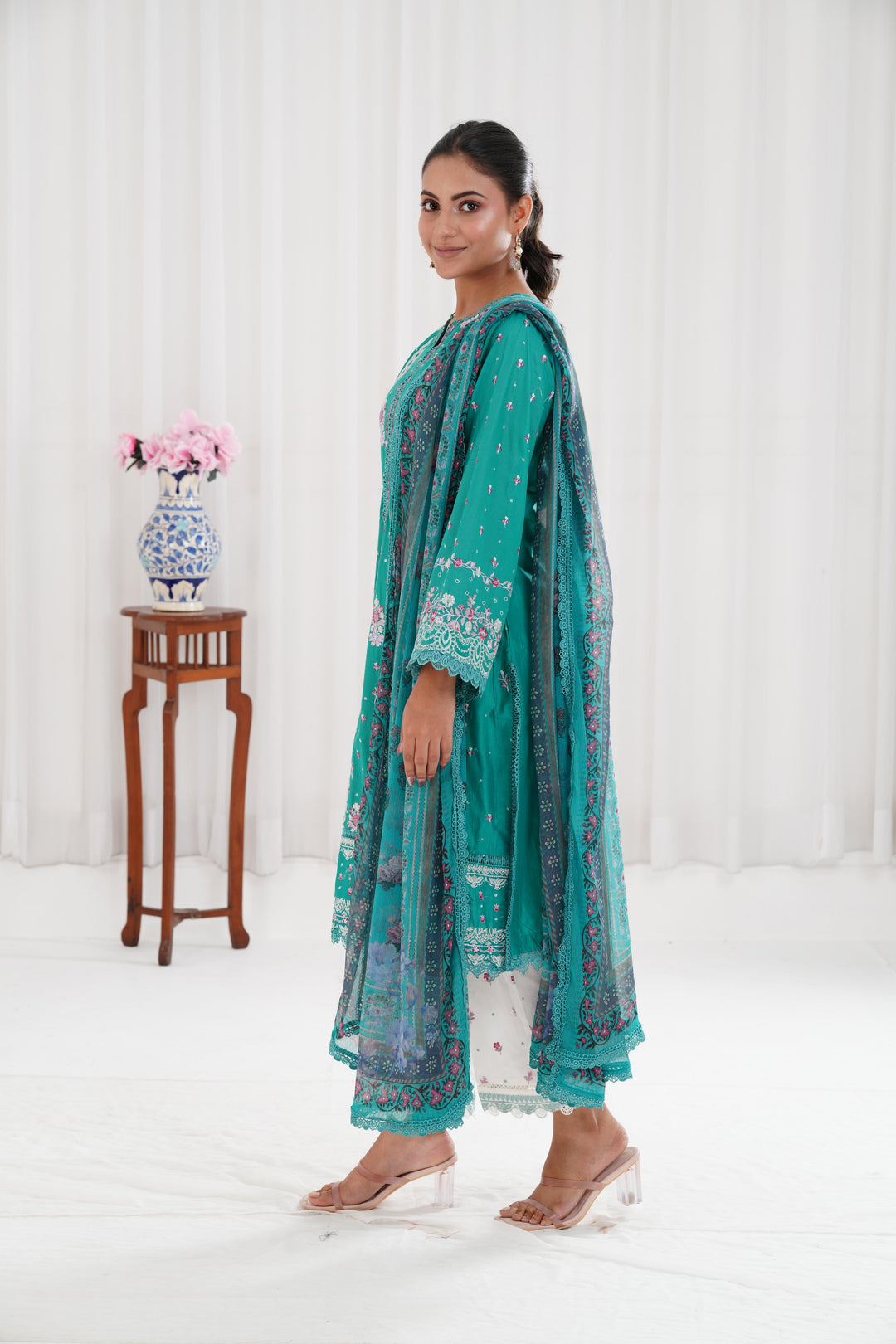 Design 6A - Sobia Nazir Vital Lawn Stitched