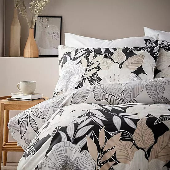 Vantona Essentials Range Linear Bouquet Duvet Cover Set - Black