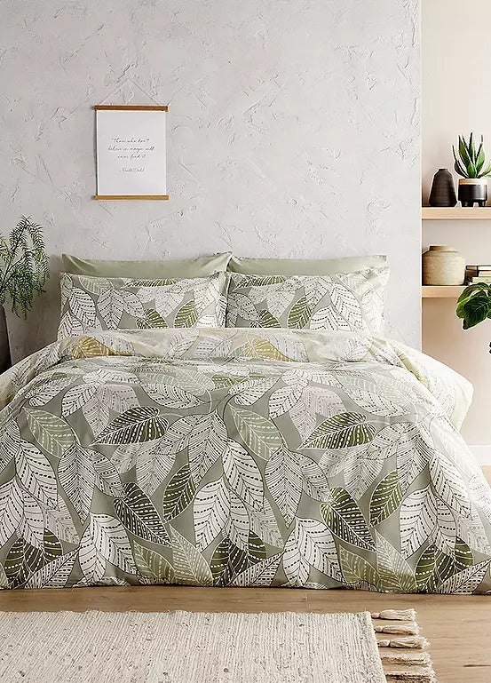 Vantona Essentials Green Leaves Duvet Cover Set - Green