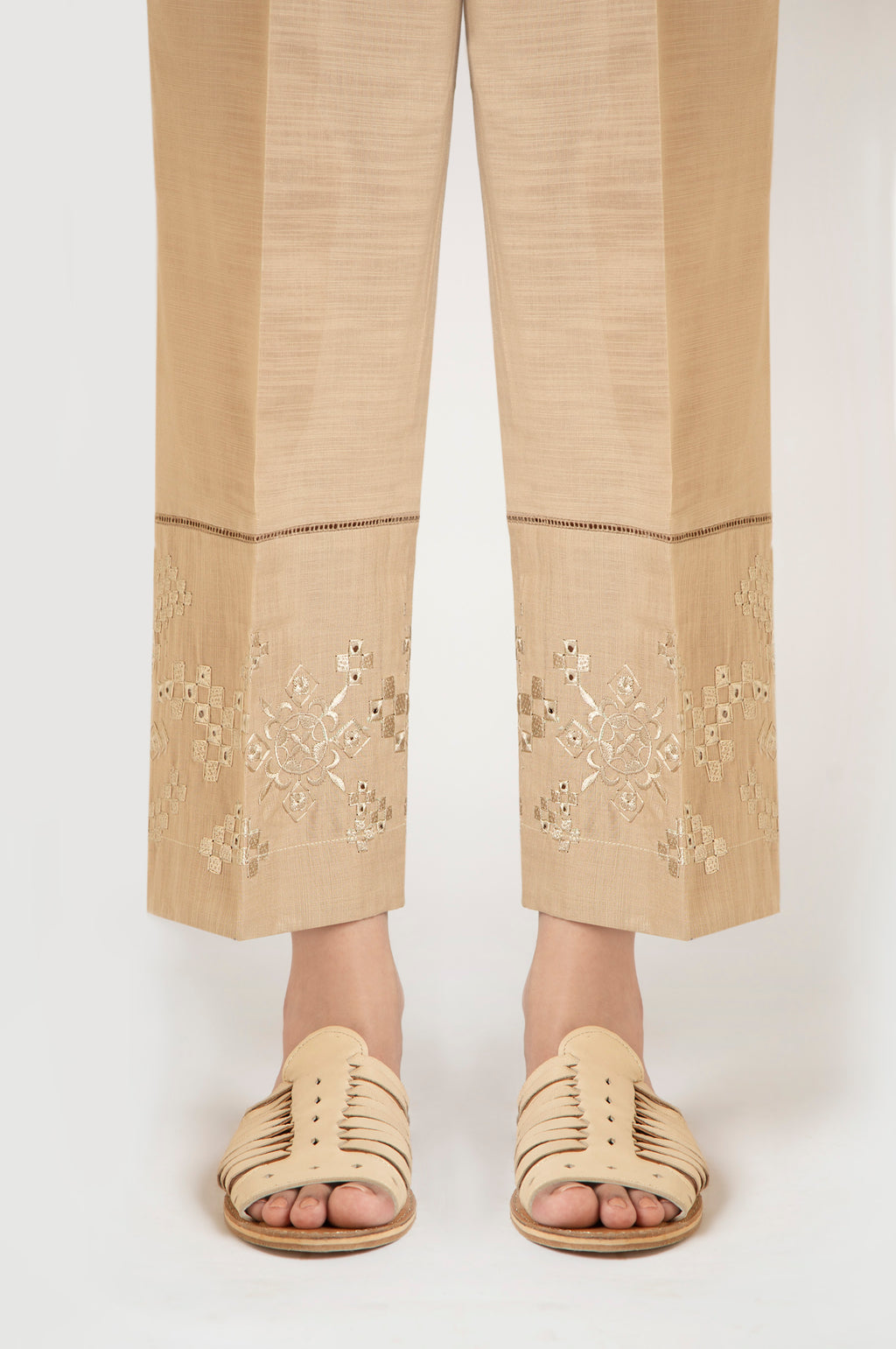 Khaddar Beige Trouser - Zeen