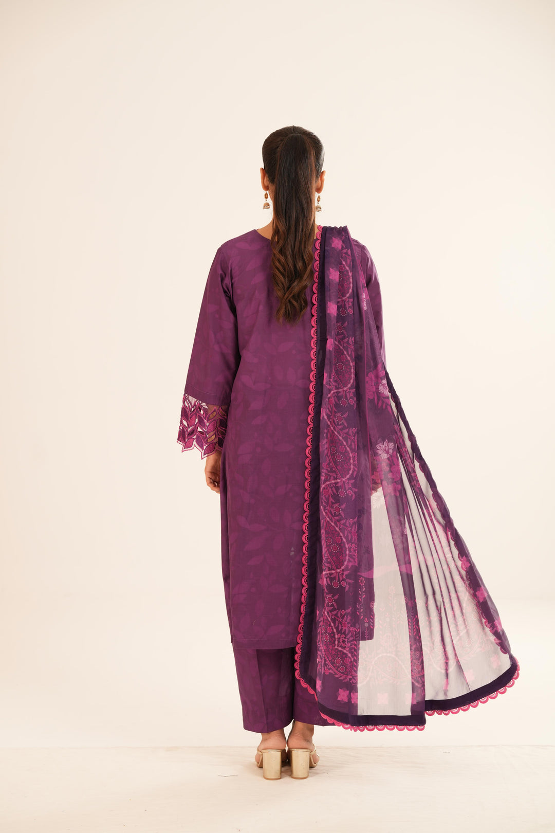 Winkmist - Farasha Printed Essentials Stitched