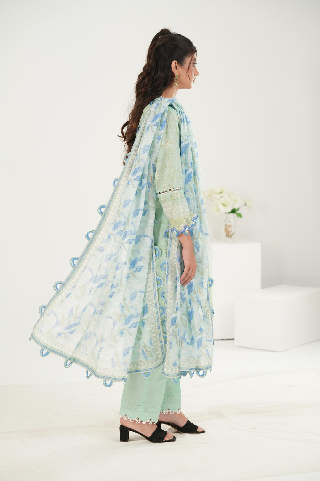 Embroidered Lawn Mint Stitched Suit - Zellbury