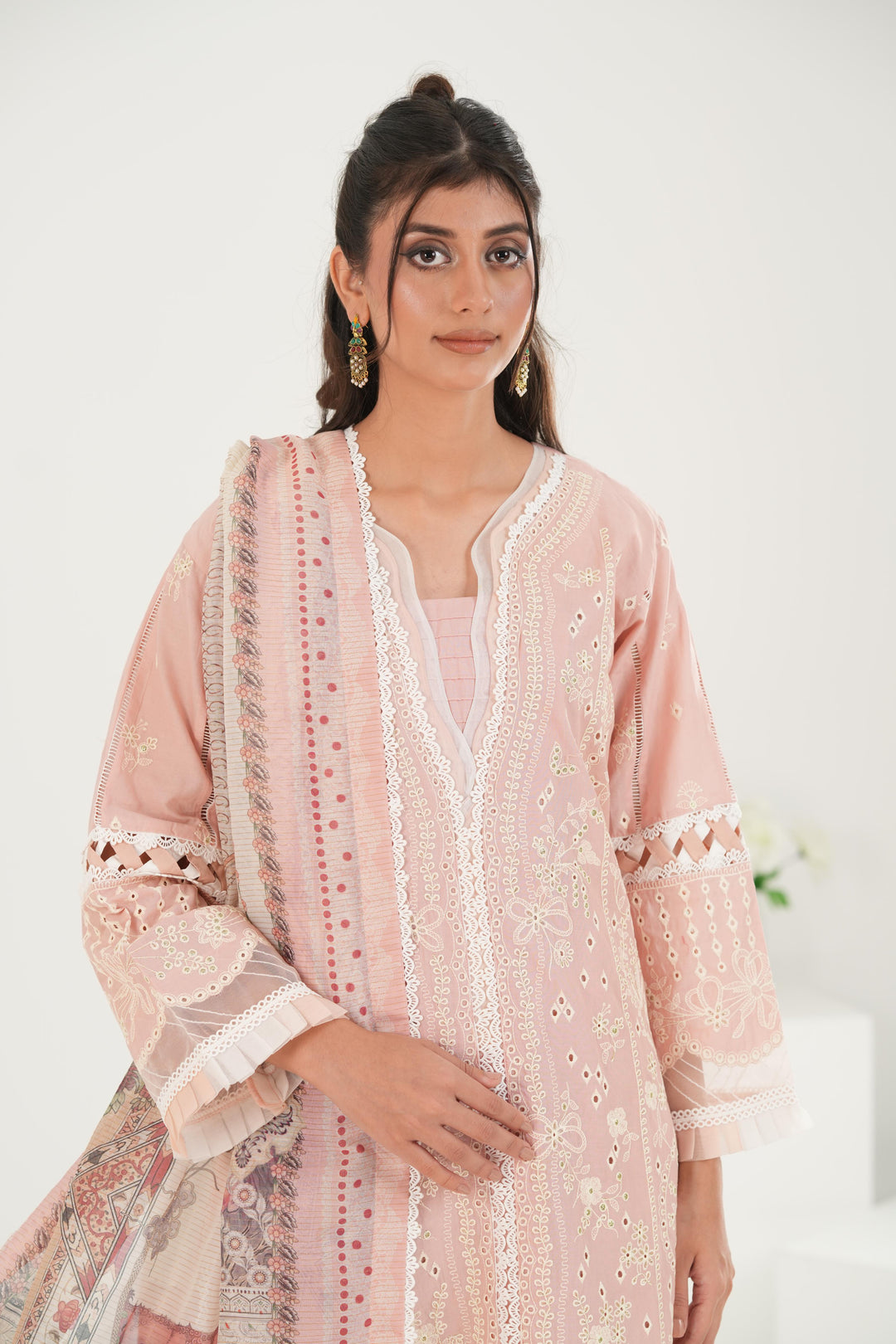 Embroidered Lawn Mauve Stitched Suit - Zellbury