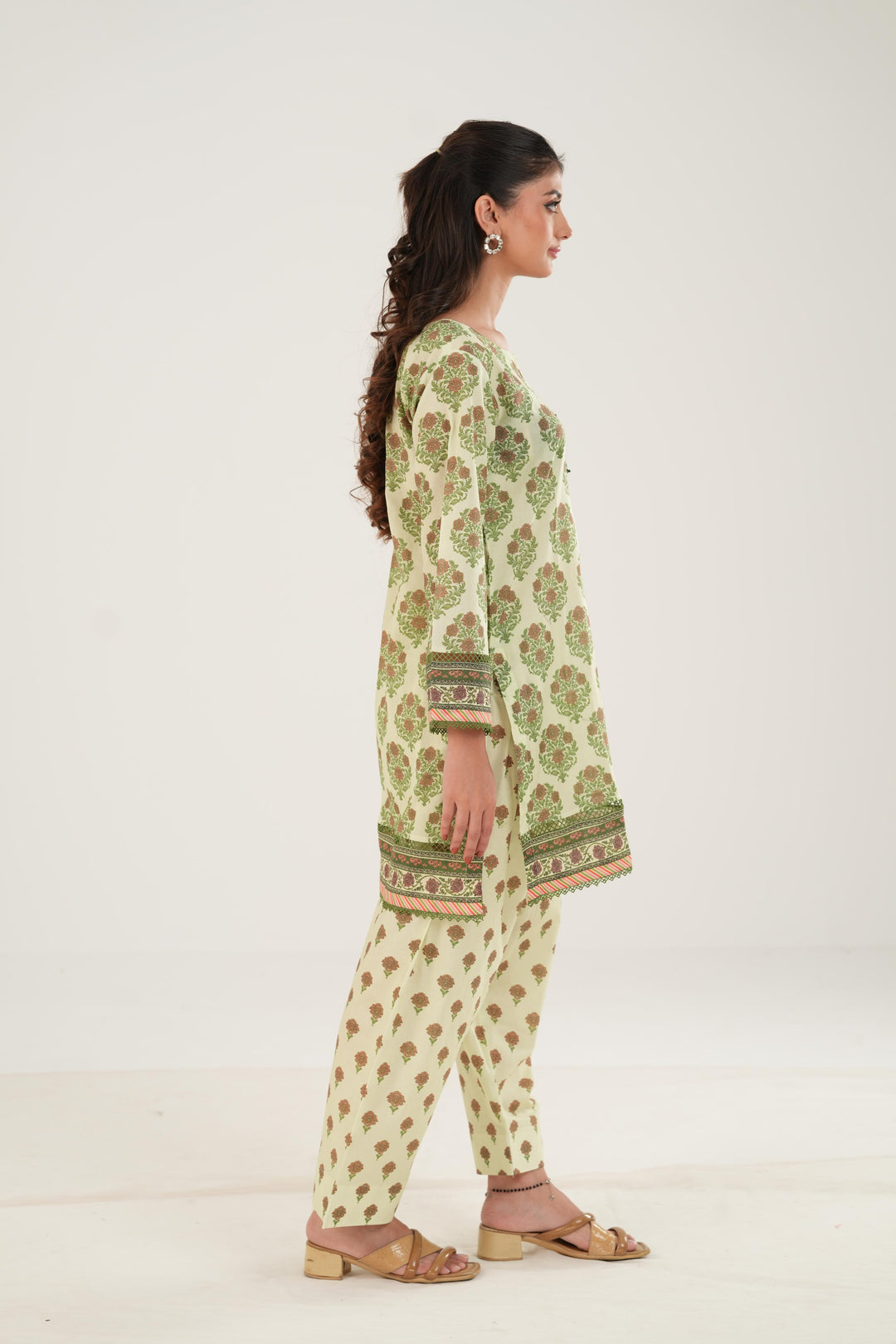 Lawn Off White Stitched Suit - Zellbury