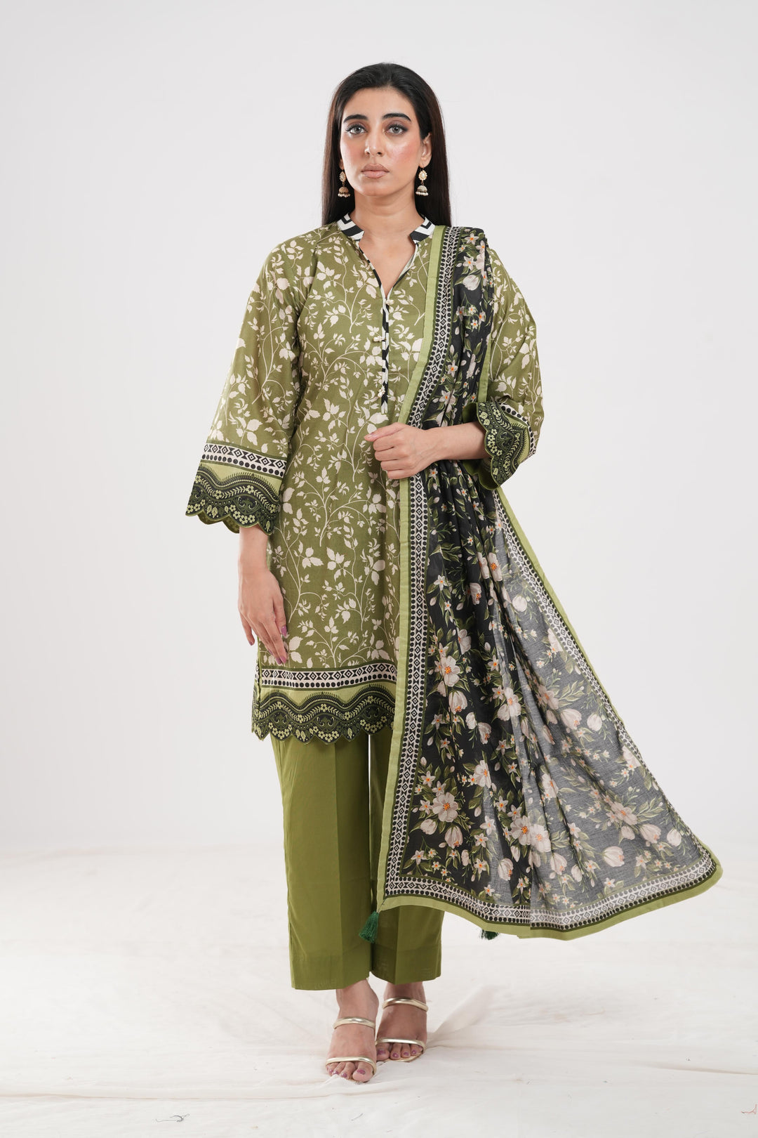 Lawn Mehndi Stitched Suit - Zellbury