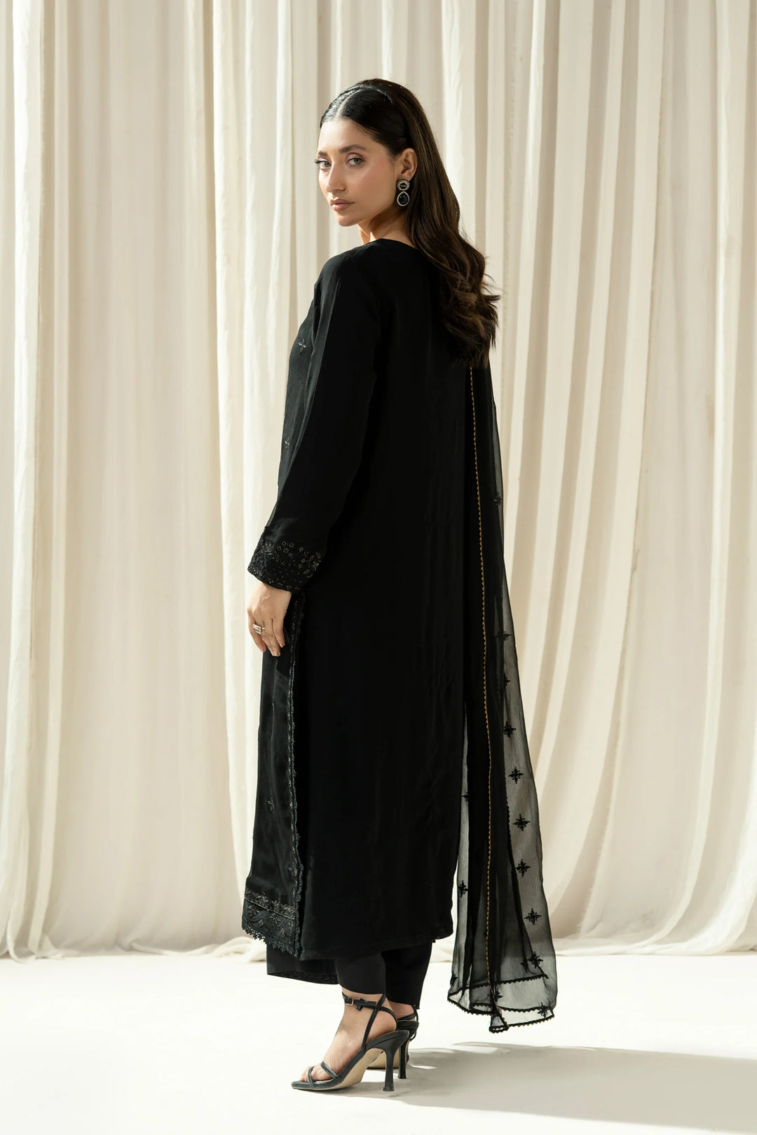Black Stitched Suit - Zeen