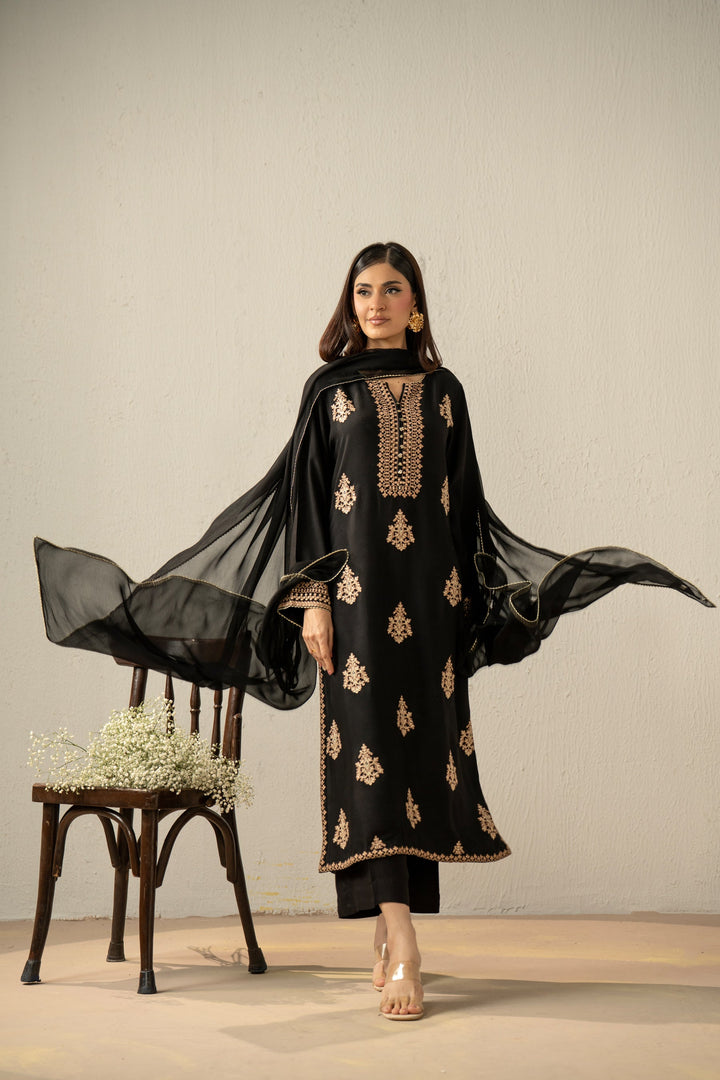 Embroidered Oak Silk Black Stitched Suit - Zeen