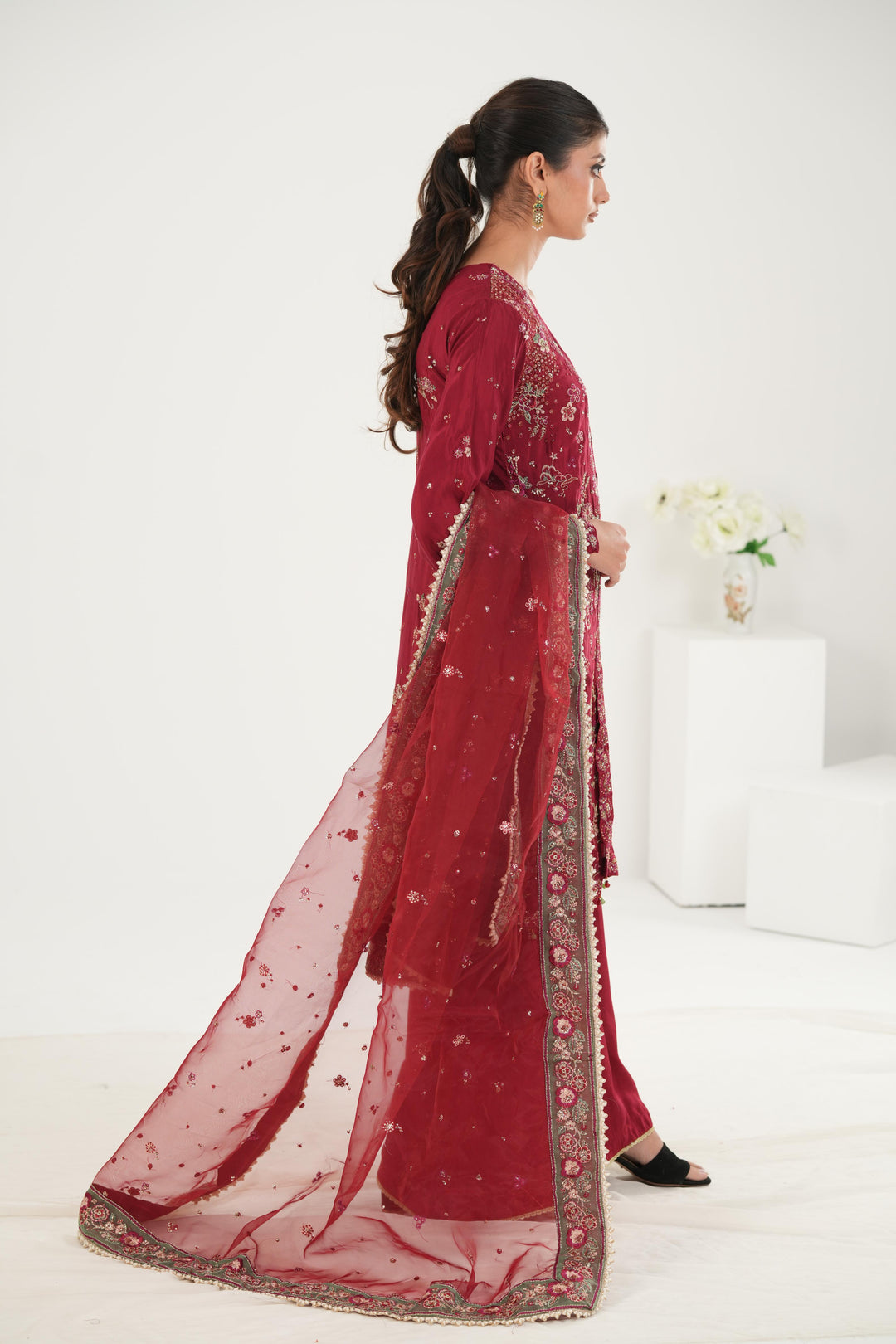 Yalira - Afrozeh La Fuchsia Stitched