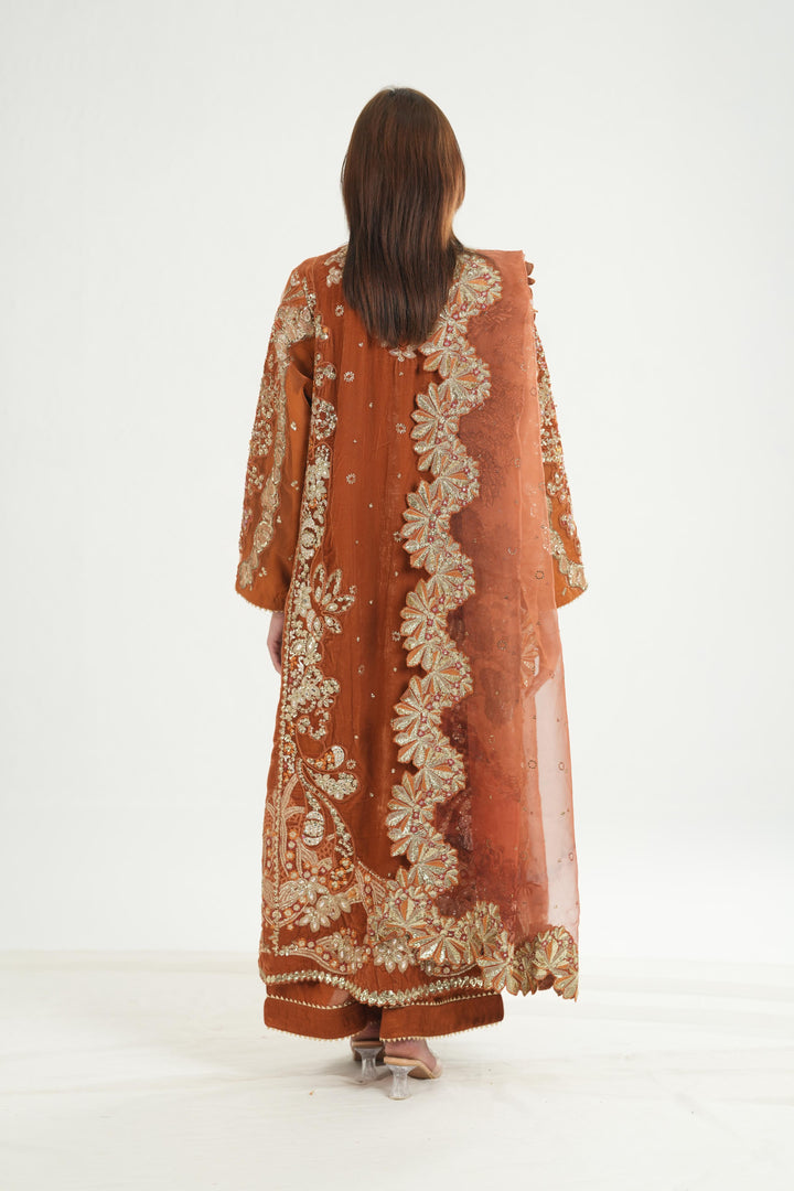 Zavaa - Afrozeh Hayat Stitched