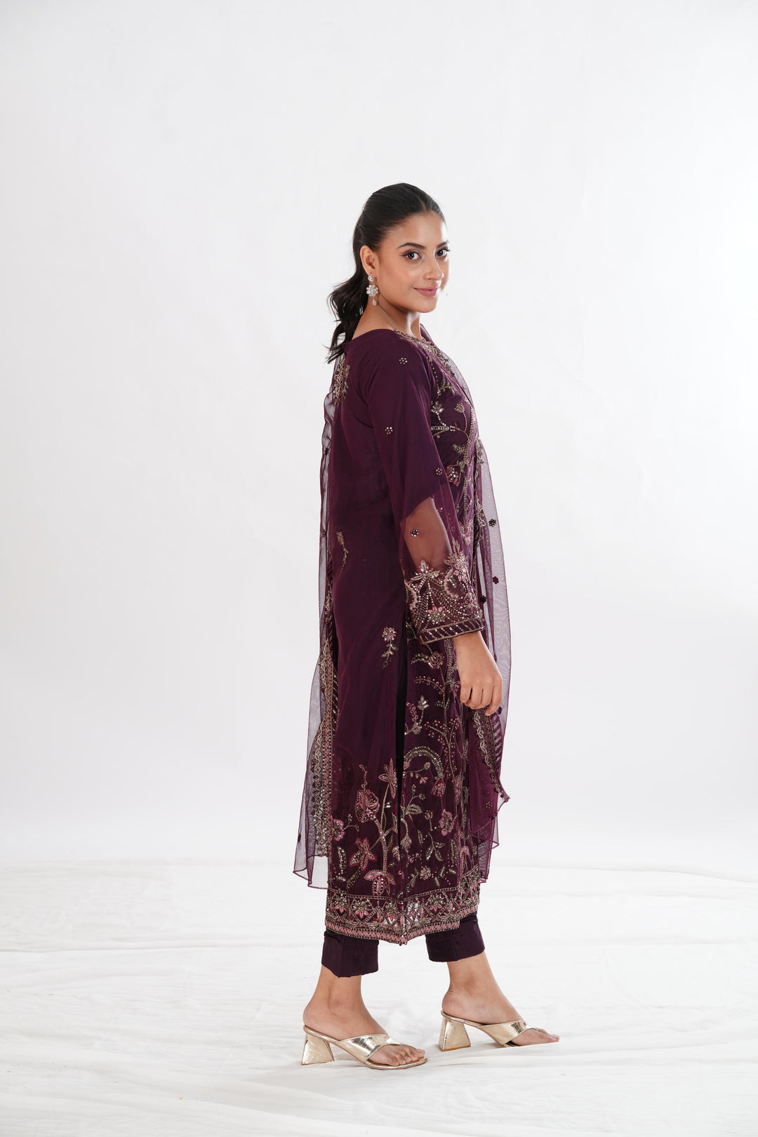 Dahlia - Zarif Formal Stitched