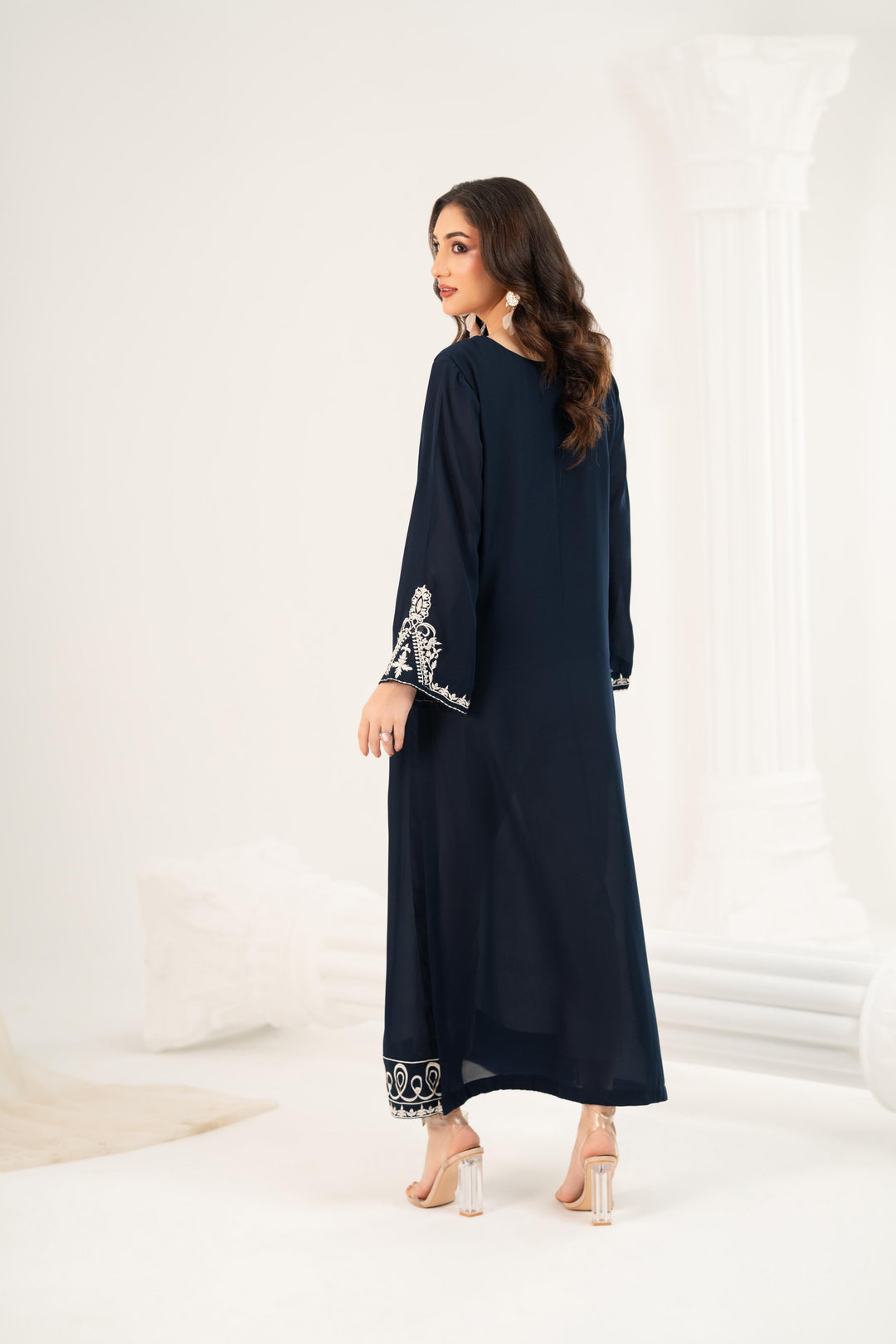 Naelle Embroidered Kaftan