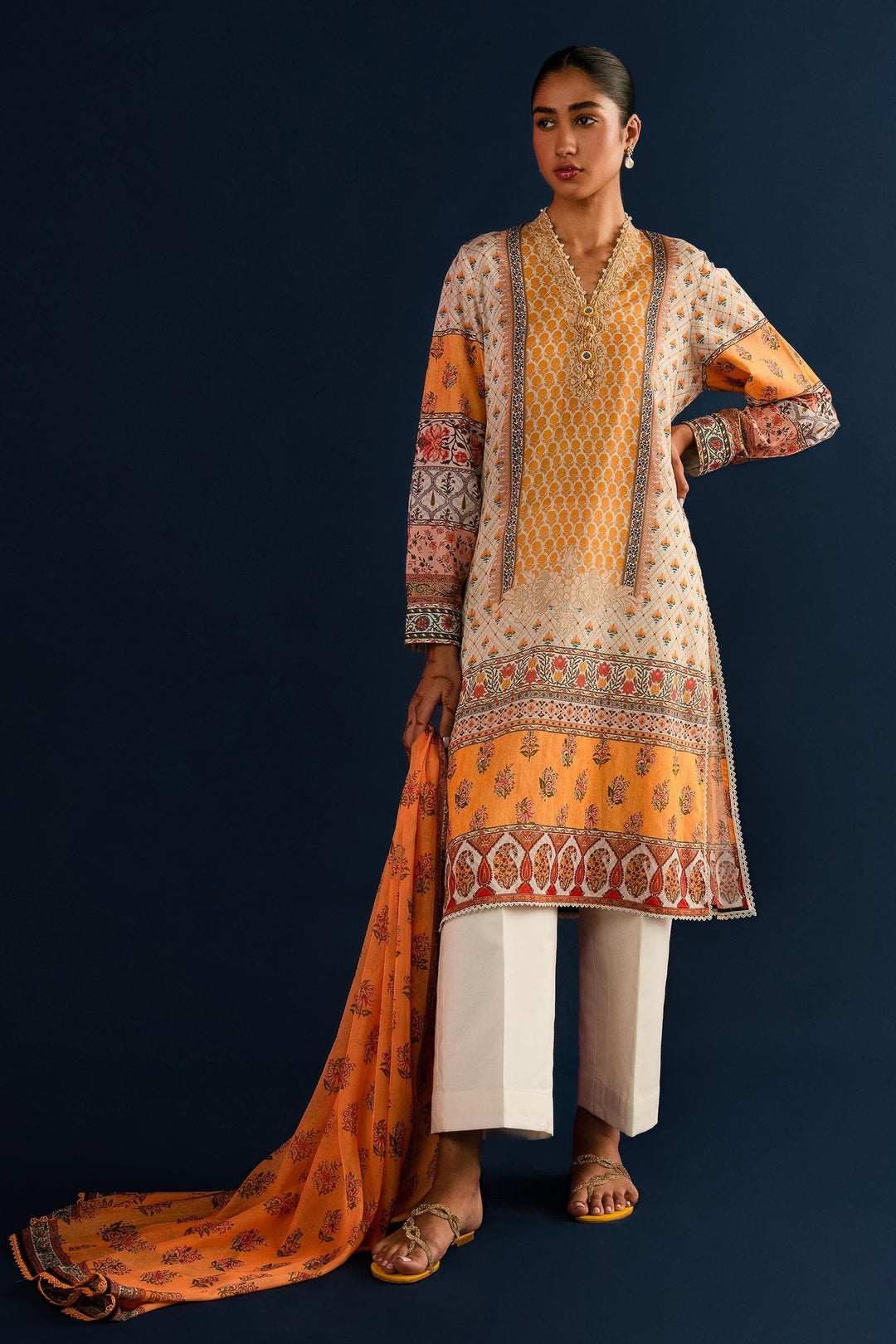 Design 20B - Sana Safinaz Mahay Stitched