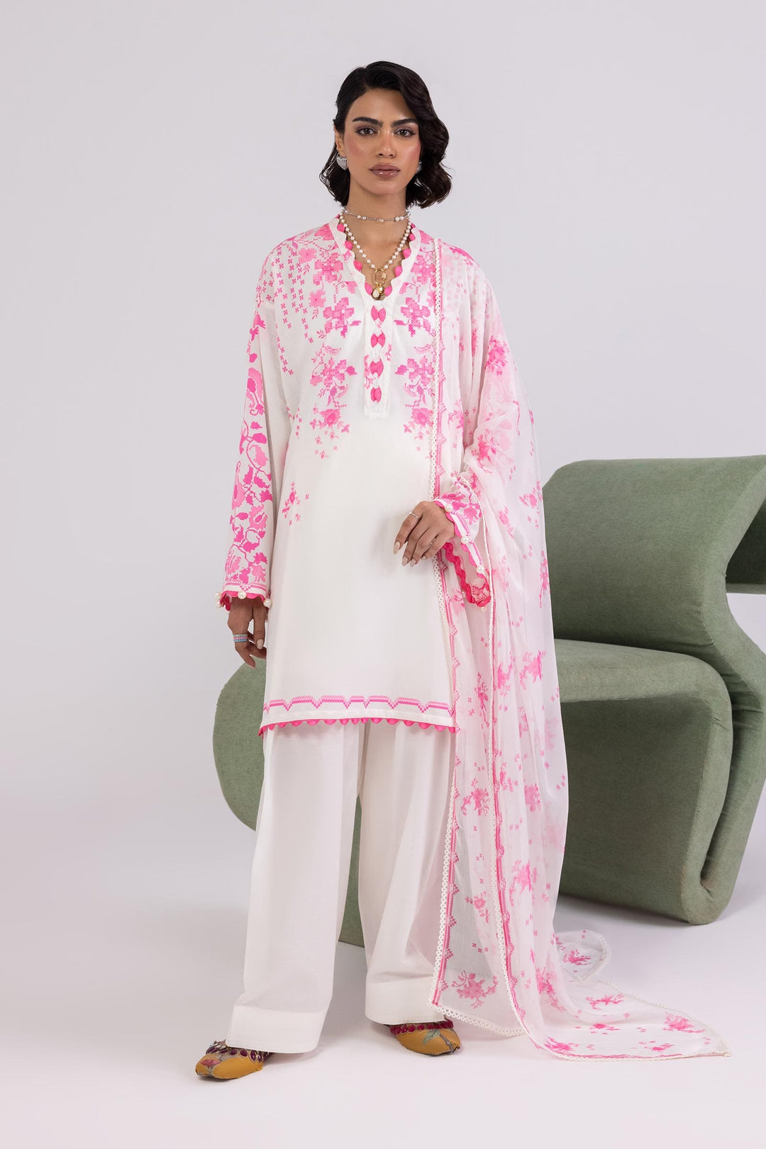 Design 4A - Sana Safinaz Mahay Unstitched 25'