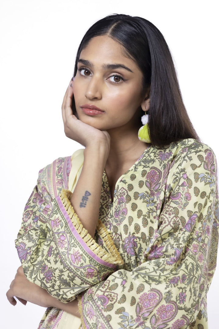 Lawn Fawn Unstitched Suit - Khaadi