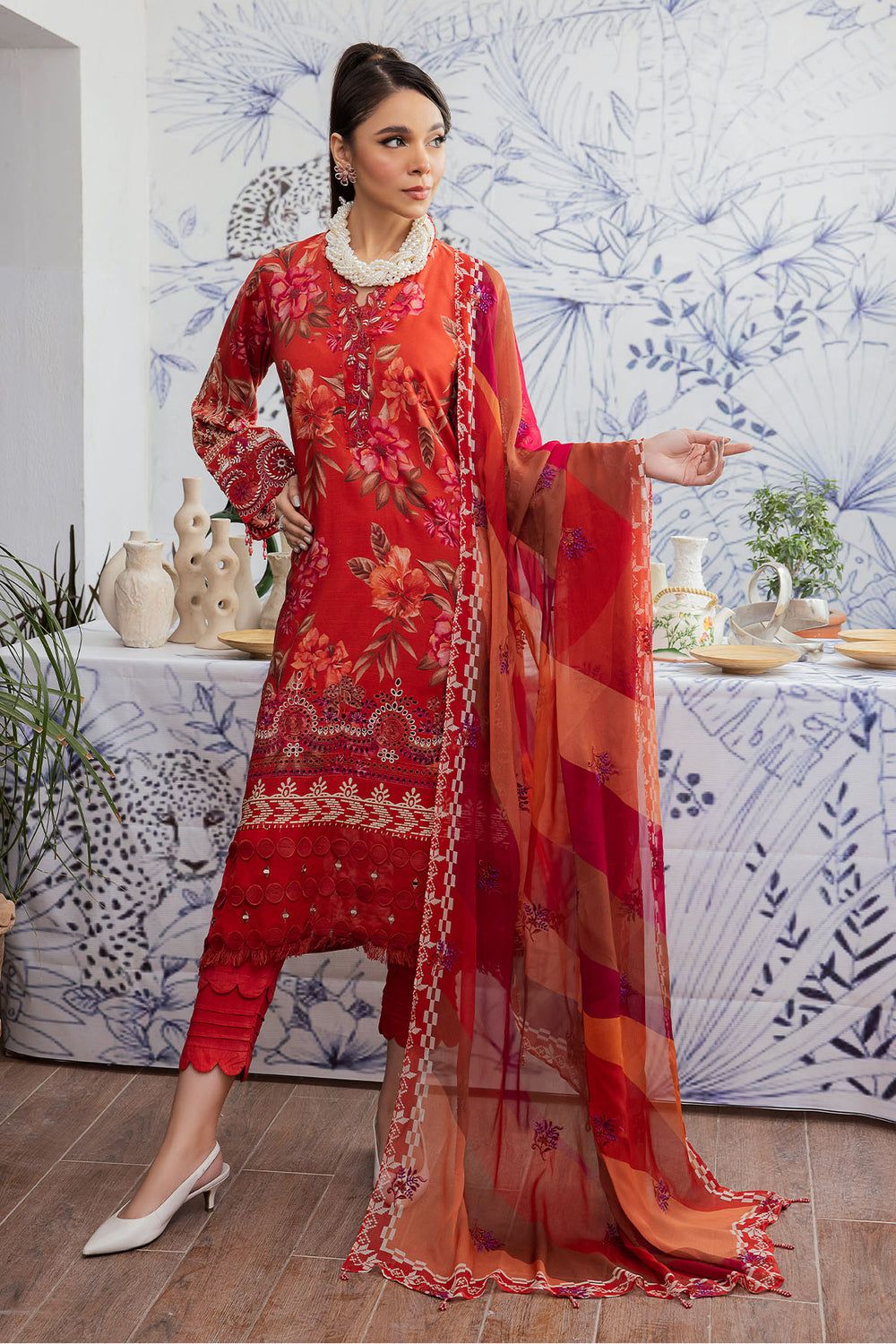 NSG-132 - Nureh Gardenia Winter Collection